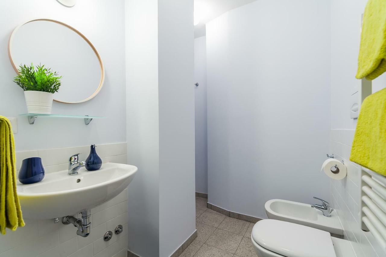 Vino E Vinili Bed & Breakfast Rome Exterior photo